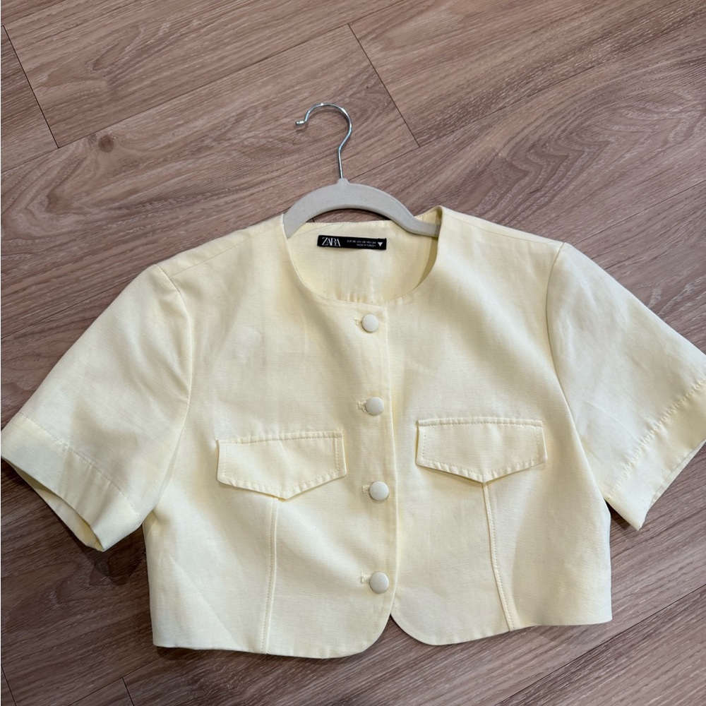 Zara Cropped Utility Shirt